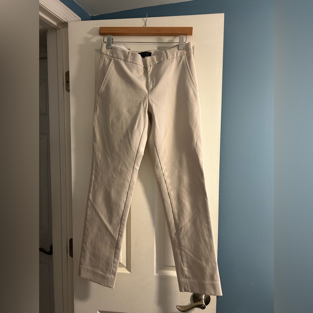 Banana Republic Straight Leg Pants in Light Cream